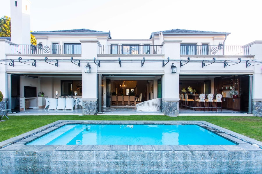 4 Bedroom Property for Sale in Val De Vie Estate Western Cape